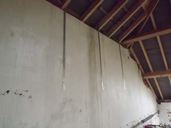 Wall waiting plastering.